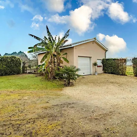 Les Pouges Saint-Avit-Saint-Nazaire